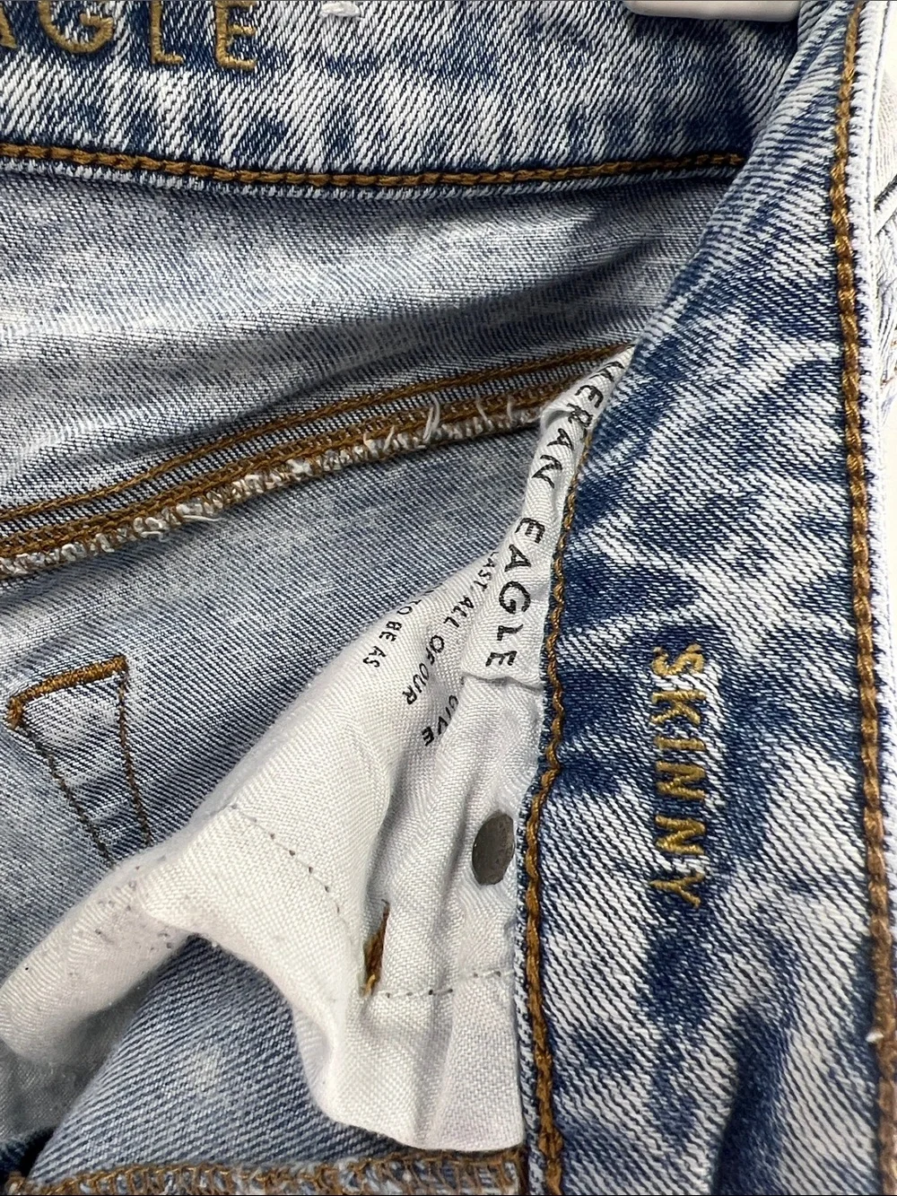 American Eagle - Men’s Jeans - Flex - 30x30 - Distressed - Light Blue